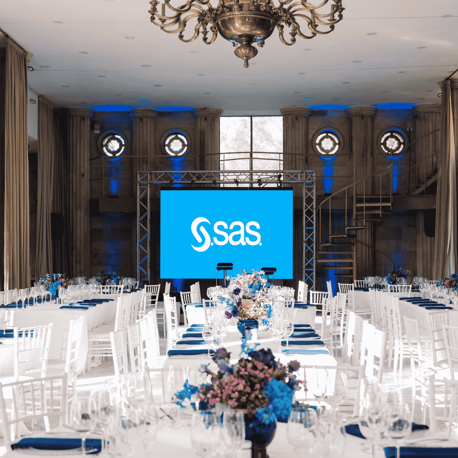 sas 30th annivaersary